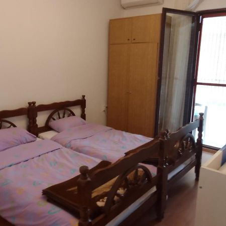 Guesthouse Djurisic ヘルツェグ・ノヴィ エクステリア 写真
