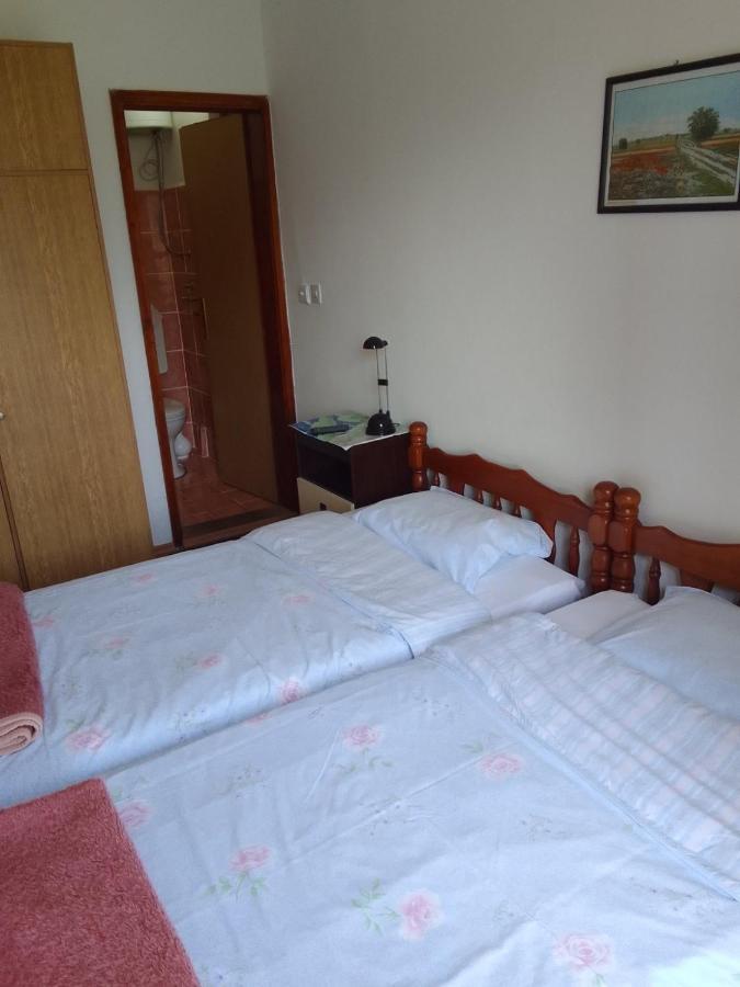 Guesthouse Djurisic ヘルツェグ・ノヴィ エクステリア 写真