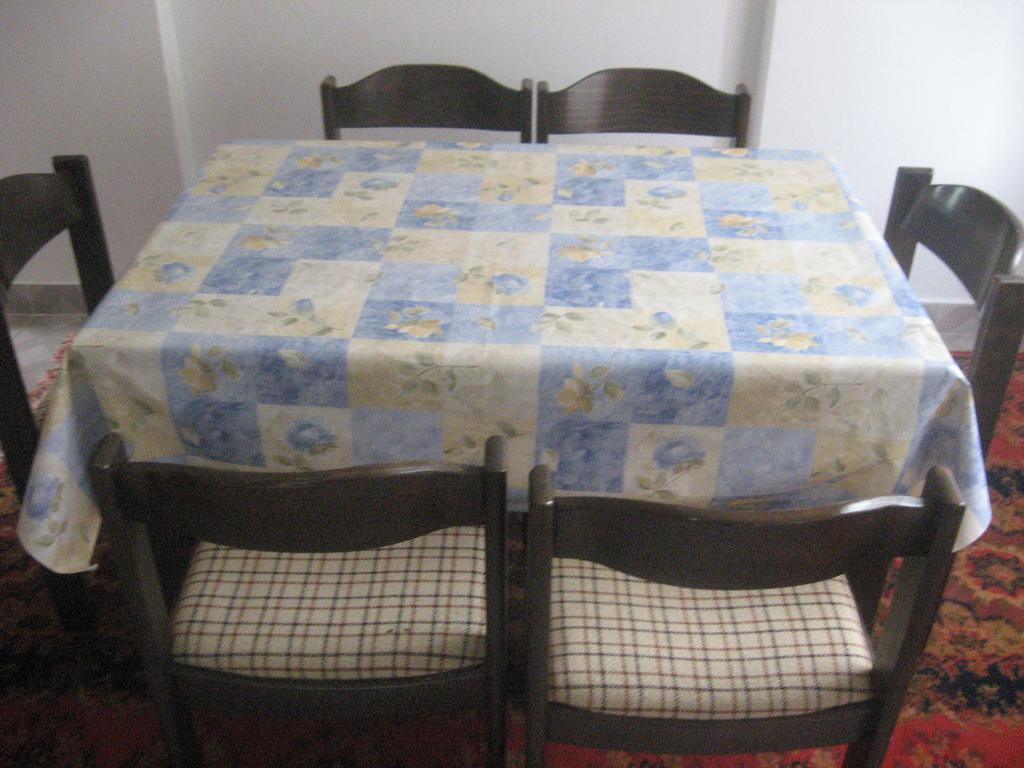Guesthouse Djurisic ヘルツェグ・ノヴィ エクステリア 写真